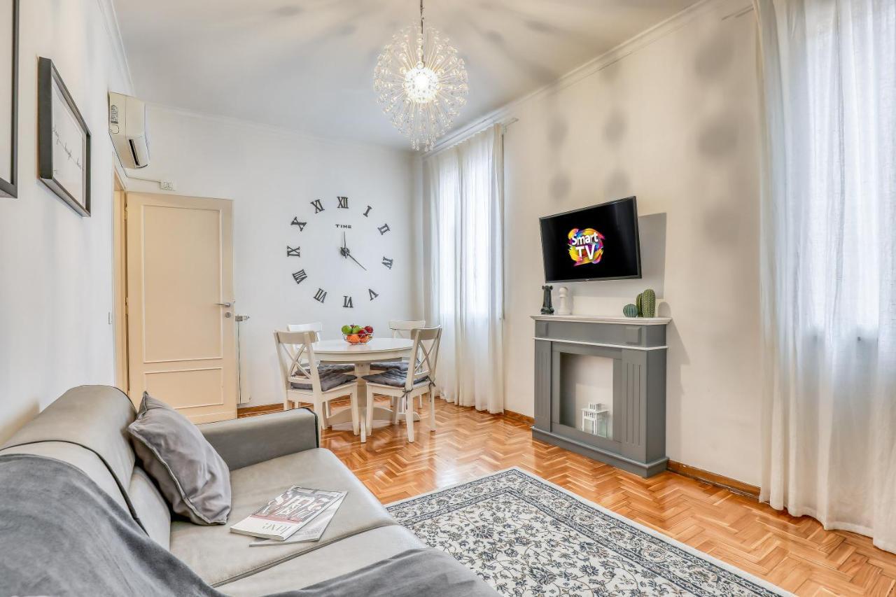 Atrhome Penthouse Frattina Roma Exterior foto